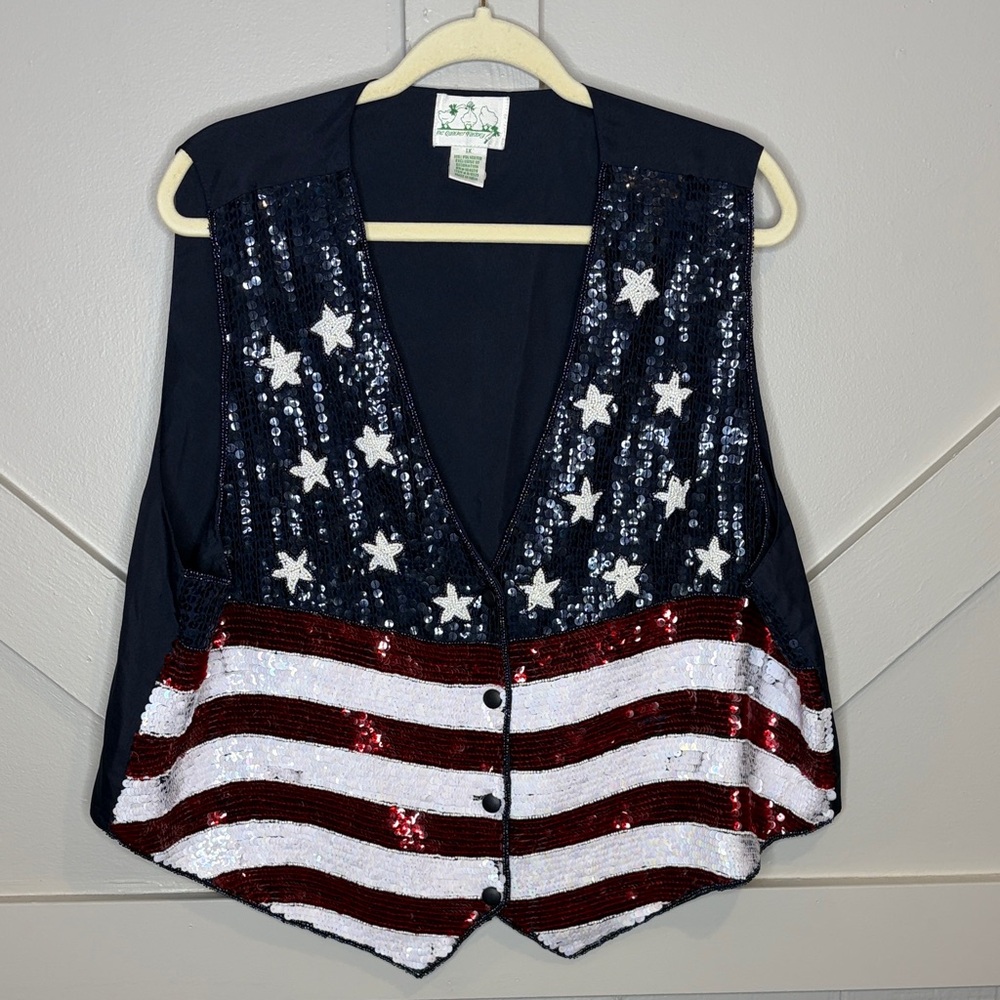 Quacker Factory Womens 1X Patriotic Sequin Vest Red White Blue USA Stars Stripes